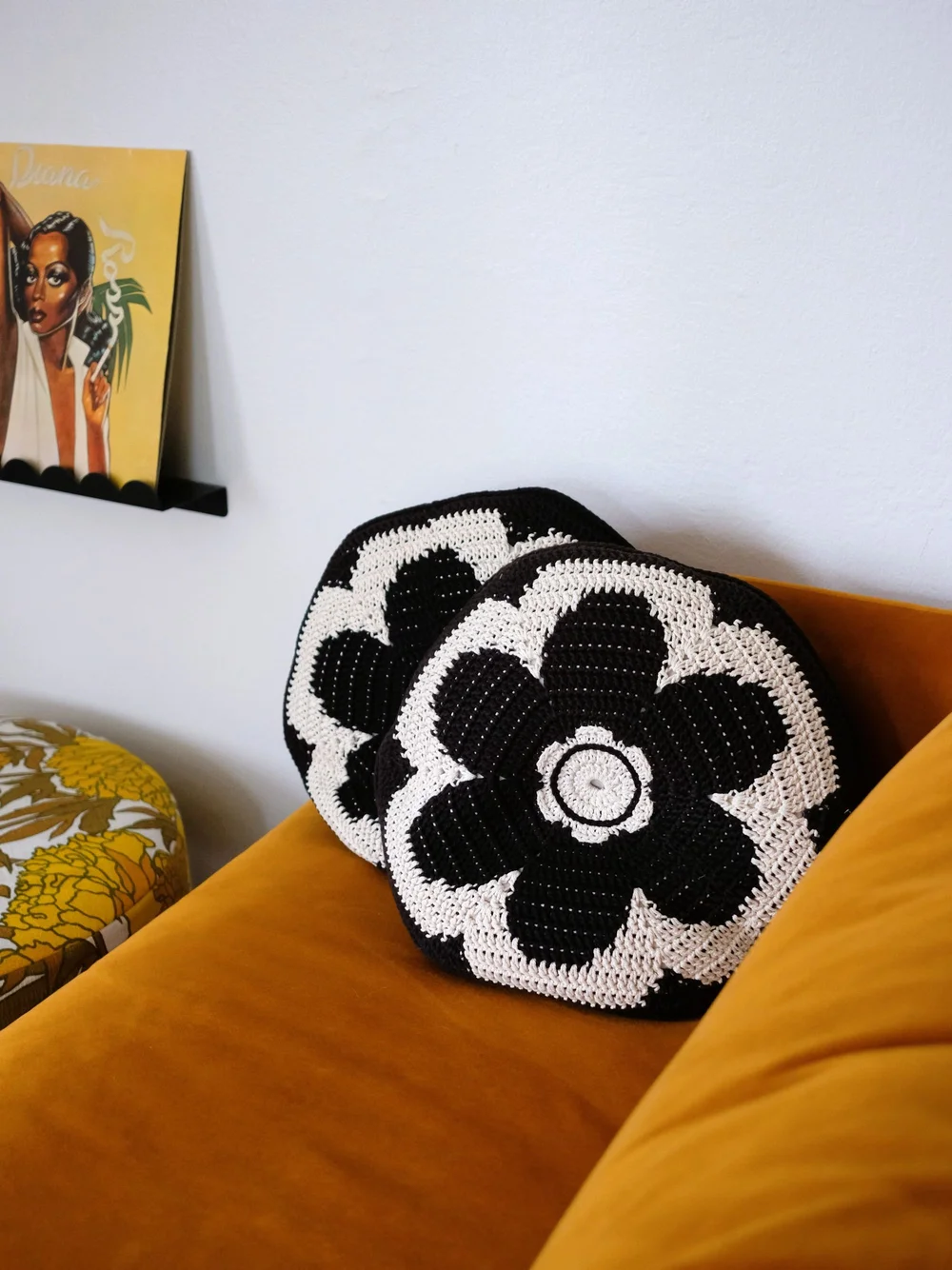 LEINIKKI CUSHION PATTERN — Molla Mills